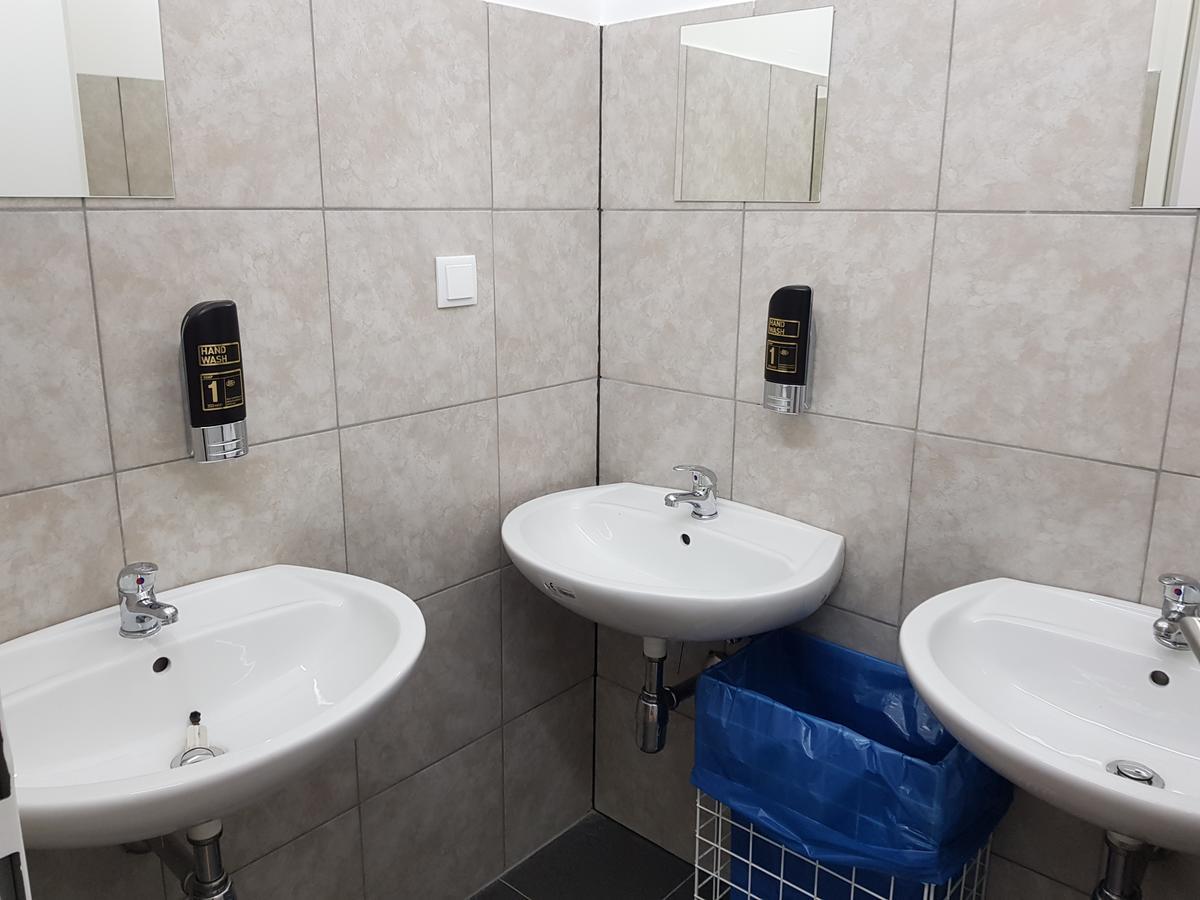 Easyroom Vienna - Low Budget Hostel 外观 照片